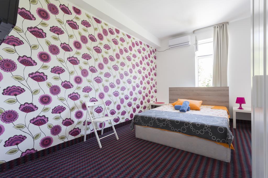 صوفيا Hotel Albi المظهر الخارجي الصورة