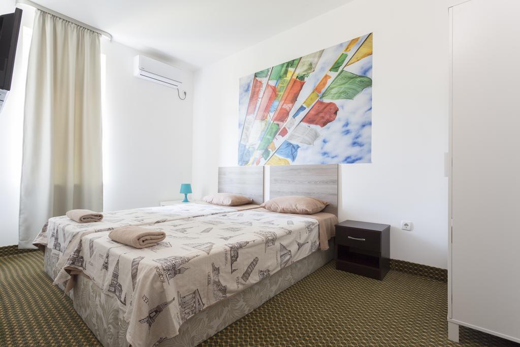 صوفيا Hotel Albi المظهر الخارجي الصورة
